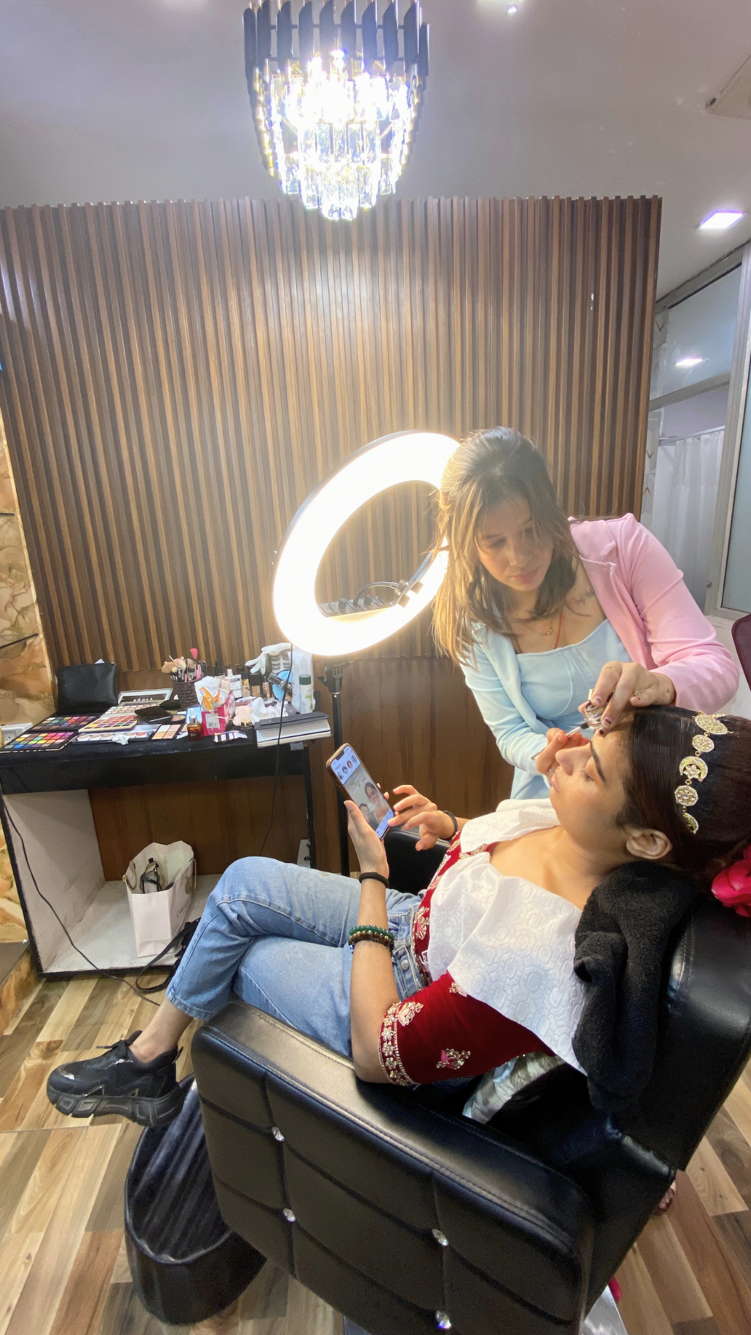 Motivational Travel Instagram Reels Video (4)